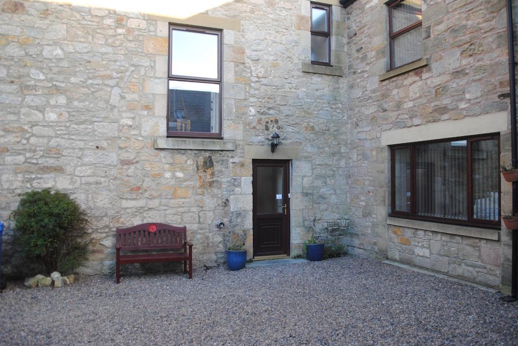 The Olde School House Bed & Breakfast Seahouses Dış mekan fotoğraf