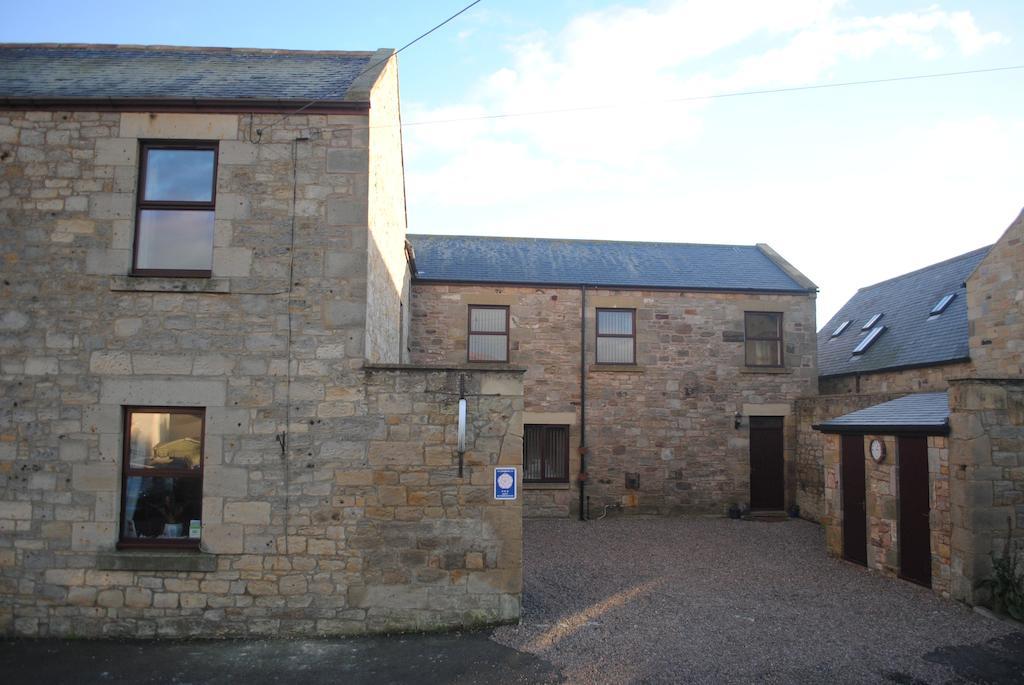 The Olde School House Bed & Breakfast Seahouses Dış mekan fotoğraf